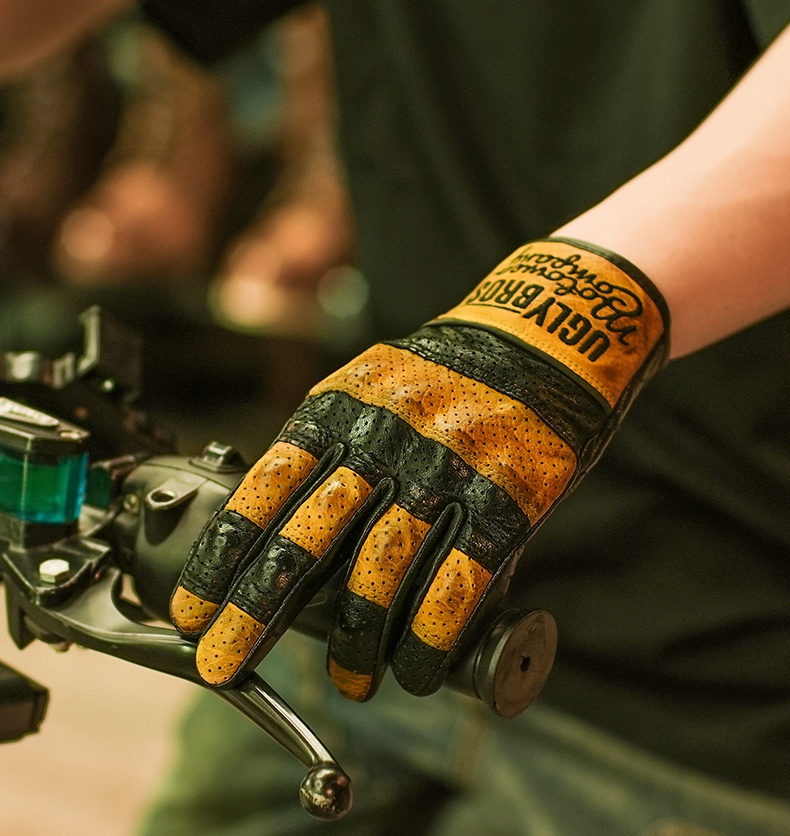 อั๊กลี่บรอส ยูนิเซ็กส์ถุงมือหน - Horse Riding Glove บทวิจารณ์และราคา
